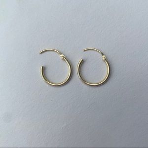 Small Gold Hoop Earrings 14mm